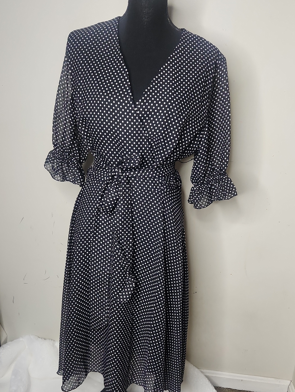 Vintage Black White Polka Dot Faux Wrap Flowy  V-neckline Trendy Midi Dress